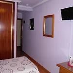 Pensión El Camarote 2*