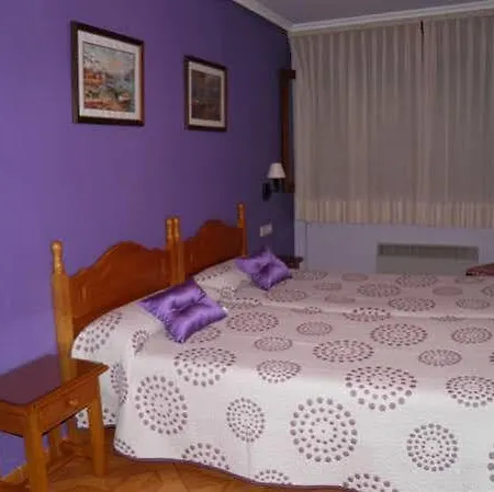 El Camarote בית הארחה